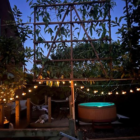 SaxthorpeRamblers Retreat别墅 外观 照片
